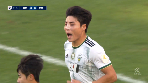 전북 현대 모터스 수비수 박진섭. ⓒ팀트웰브 전북 현대 모터스 수비수 박진섭. ⓒ팀트웰브