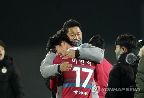 2022시즌 대전 하나시티즌을 1부로 승격시킨 이민성 감독 ©연합뉴스 2022시즌 대전 하나시티즌을 1부로 승격시킨 이민성 감독 ©연합뉴스