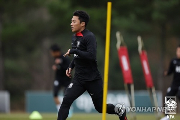 지난 11월 7일 국가대표팀 명단에 소집되어 훈련중인 고승범 ©연합뉴스=대한축구협회 제공 지난 11월 7일 국가대표팀 명단에 소집되어 훈련중인 고승범 ©연합뉴스=대한축구협회 제공