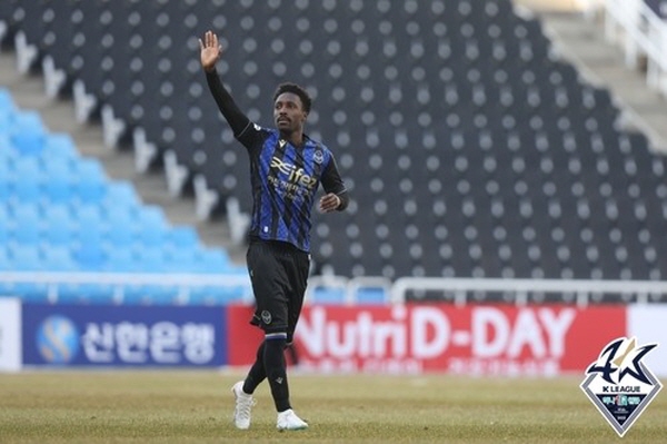 인천 유나이티드와 제주 유나이티드의 하나원큐 K리그1 2023 3라운드가 1:0 인천의 승리로 끝났다. 사진은 결승골을 넣은 인천 제르소. ⓒ연합뉴스=한국프로축구연맹 제공 인천 유나이티드와 제주 유나이티드의 하나원큐 K리그1 2023 3라운드가 1:0 인천의 승리로 끝났다. 사진은 결승골을 넣은 인천 제르소. ⓒ연합뉴스=한국프로축구연맹 제공