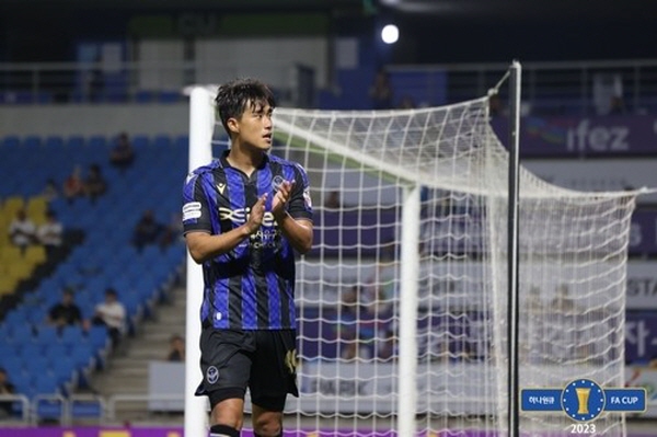 결승골로 인천의 '2023 하나원큐 FA컵' 4강행을 이끈 천성훈 ©연합뉴스=대한축구협회 제공 결승골로 인천의 '2023 하나원큐 FA컵' 4강행을 이끈 천성훈 ©연합뉴스=대한축구협회 제공