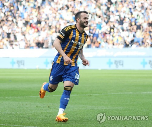 대구FC 상대로 강한 면모를 보인 울산현대 호라이의 바코 ©연합뉴스 제공 대구FC 상대로 강한 면모를 보인 울산현대 호라이의 바코 ©연합뉴스 제공