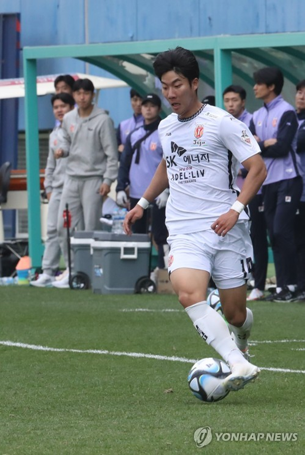 팀 반등의 키를 쥔 '제주 비니시우스' 서진수 ©연합뉴스 제공 팀 반등의 키를 쥔 '제주 비니시우스' 서진수 ©연합뉴스 제공