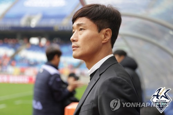 성적 부진으로 인해 제주 감독직을 내려놓은 남기일 감독 ©연합뉴스=한국프로축구연맹 제공 성적 부진으로 인해 제주 감독직을 내려놓은 남기일 감독 ©연합뉴스=한국프로축구연맹 제공