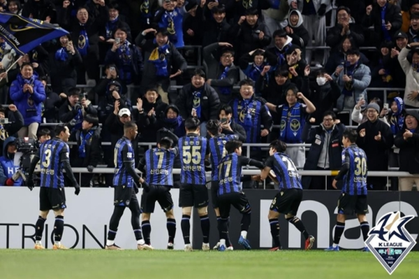 ‘대기만성형’ 인천 잔류왕 오명 떼고 2년 연속 상위 스플릿 진출 ©연합뉴스=한국프로축구연맹 제공 ‘대기만성형’ 인천 잔류왕 오명 떼고 2년 연속 상위 스플릿 진출 ©연합뉴스=한국프로축구연맹 제공