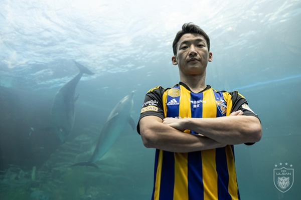 한·중·일 리그 총 423경기 출전한 베테랑 김민우가 울산으로 이적했다. ⓒ 울산 HD FC 제공 한·중·일 리그 총 423경기 출전한 베테랑 김민우가 울산으로 이적했다. ⓒ 울산 HD FC 제공