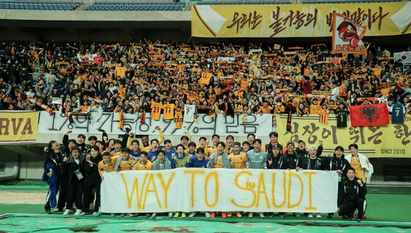 광주FC가 12일 광주월드컵경기장에서 열린 2024-25 ACLE 16강 2차전서 박정인과 아사니의 멀티골로 일본 비셀 고베에 3:0으로 승리하며 8강에 진출했다. ⓒ광주FC 인스타그램 캡처 광주FC가 12일 광주월드컵경기장에서 열린 2024-25 ACLE 16강 2차전서 박정인과 아사니의 멀티골로 일본 비셀 고베에 3:0으로 승리하며 8강에 진출했다. ⓒ광주FC 인스타그램 캡처